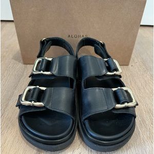 Alohas leather sandals